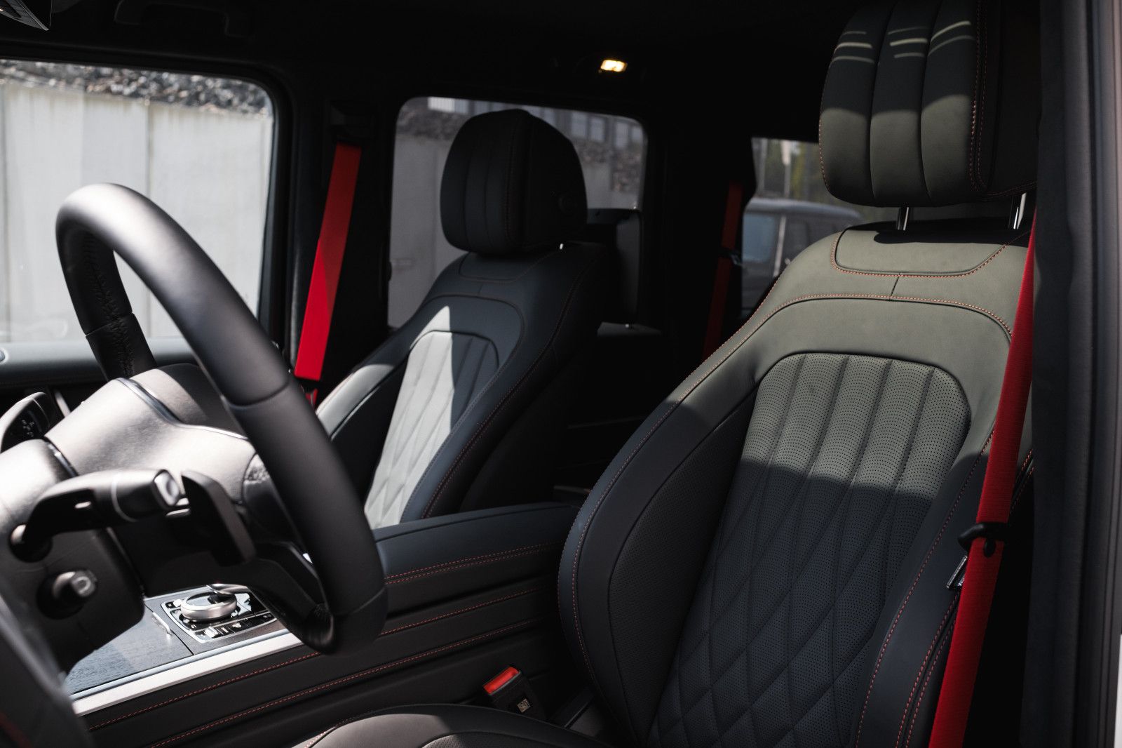 Fahrzeugabbildung Mercedes-Benz G 500-Superior-Night-P. I&II-STHZ.-Technik-Paket