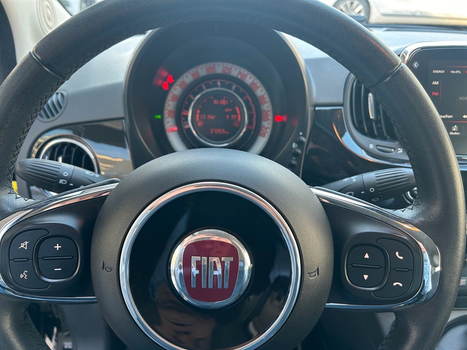 Fahrzeugabbildung Fiat 500 1.2 Mirror