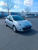 Renault Clio III 1. 5 dci Tüv 05.27  Ahk W... - Renault Clio Ii mit Diesel-Antrieb