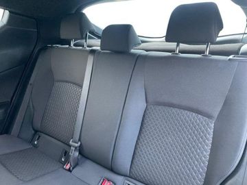 Toyota C-HR - 11