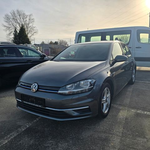 Volkswagen Golf VII Lim. Comfortline BlueMotion