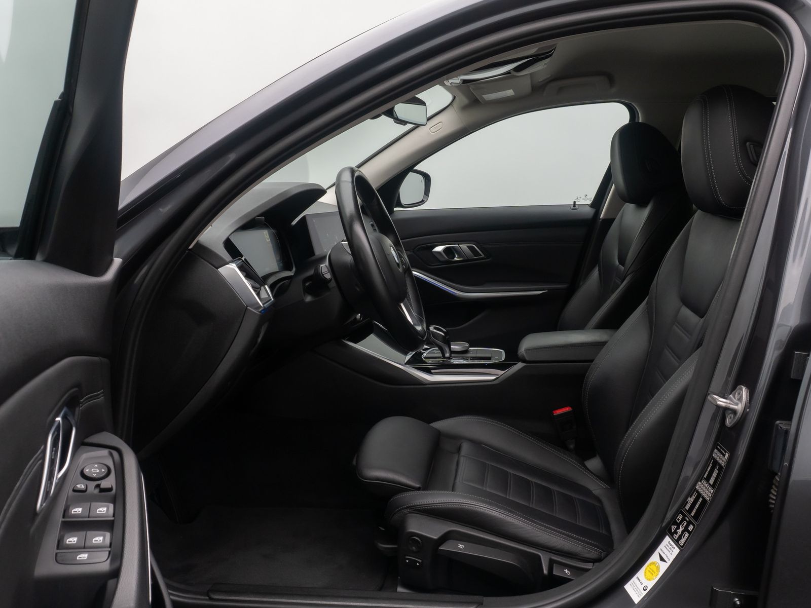 Fahrzeugabbildung BMW 320d xD Sport Line ACC Laser HUD DAB Alarm Leder