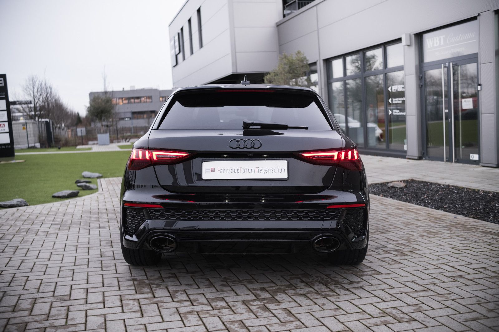 Fahrzeugabbildung Audi RS3  Sportback-Steuer-Bang & Olufsen-Sitzh.