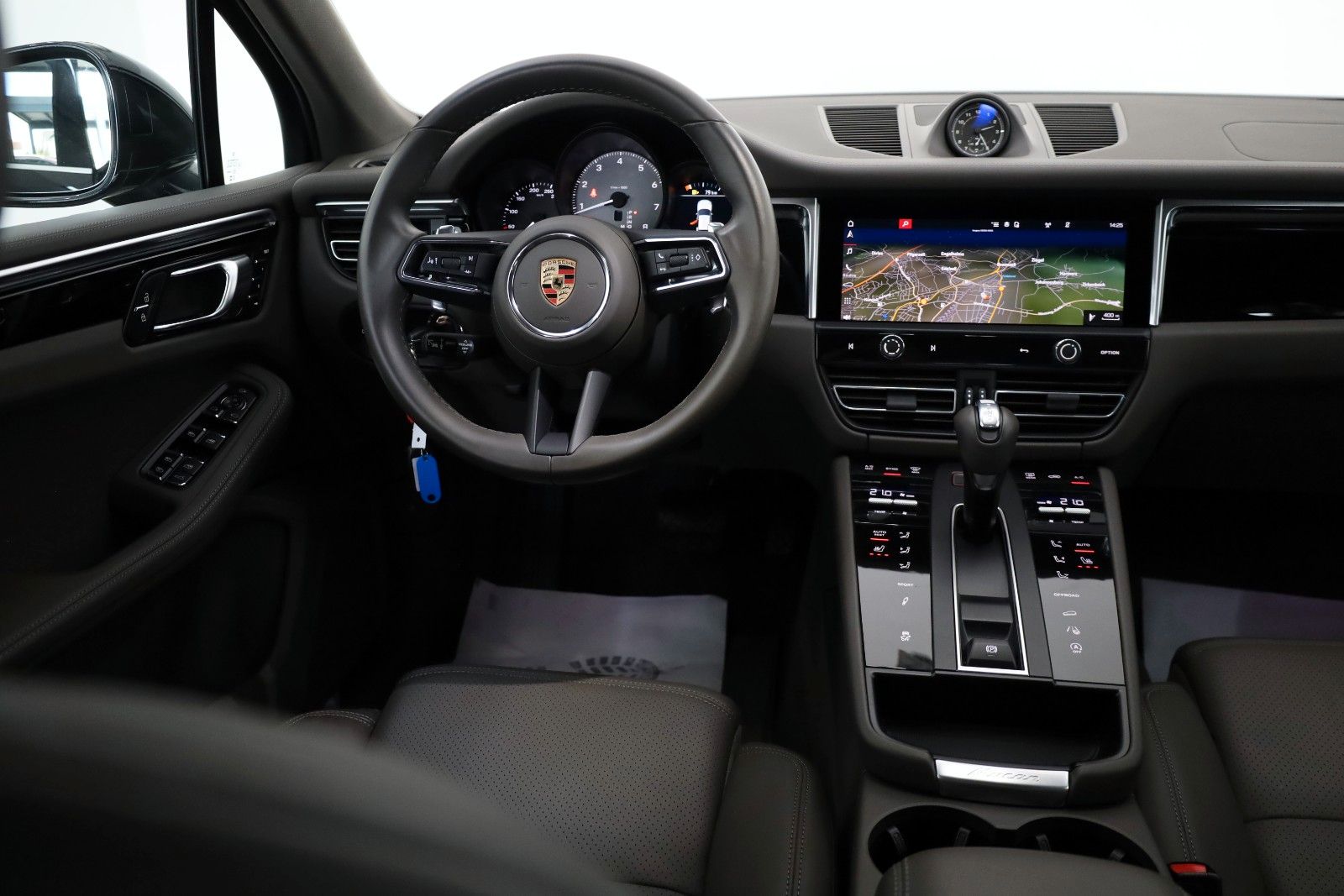 Fahrzeugabbildung Porsche Macan S,Leder,Navi,PCM,LED,Memorysit.,ACC,AHK.el