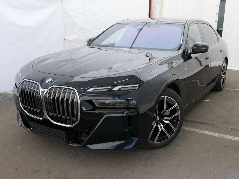 BMW i7 eDr.50 M Sportpaket NP 158430.- Fond Entertai