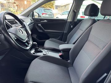 Bild 6 VW Tiguan 2.0 TDI Sound 4M DSG AHK Standhz Navi