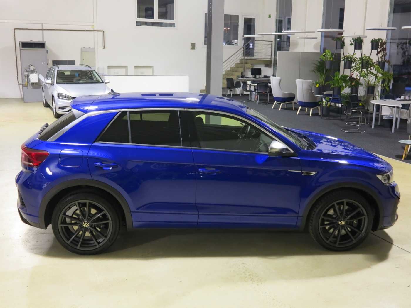 VW T-Roc R