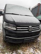 Volkswagen T6 Caravelle - 8 Sitzer Autos