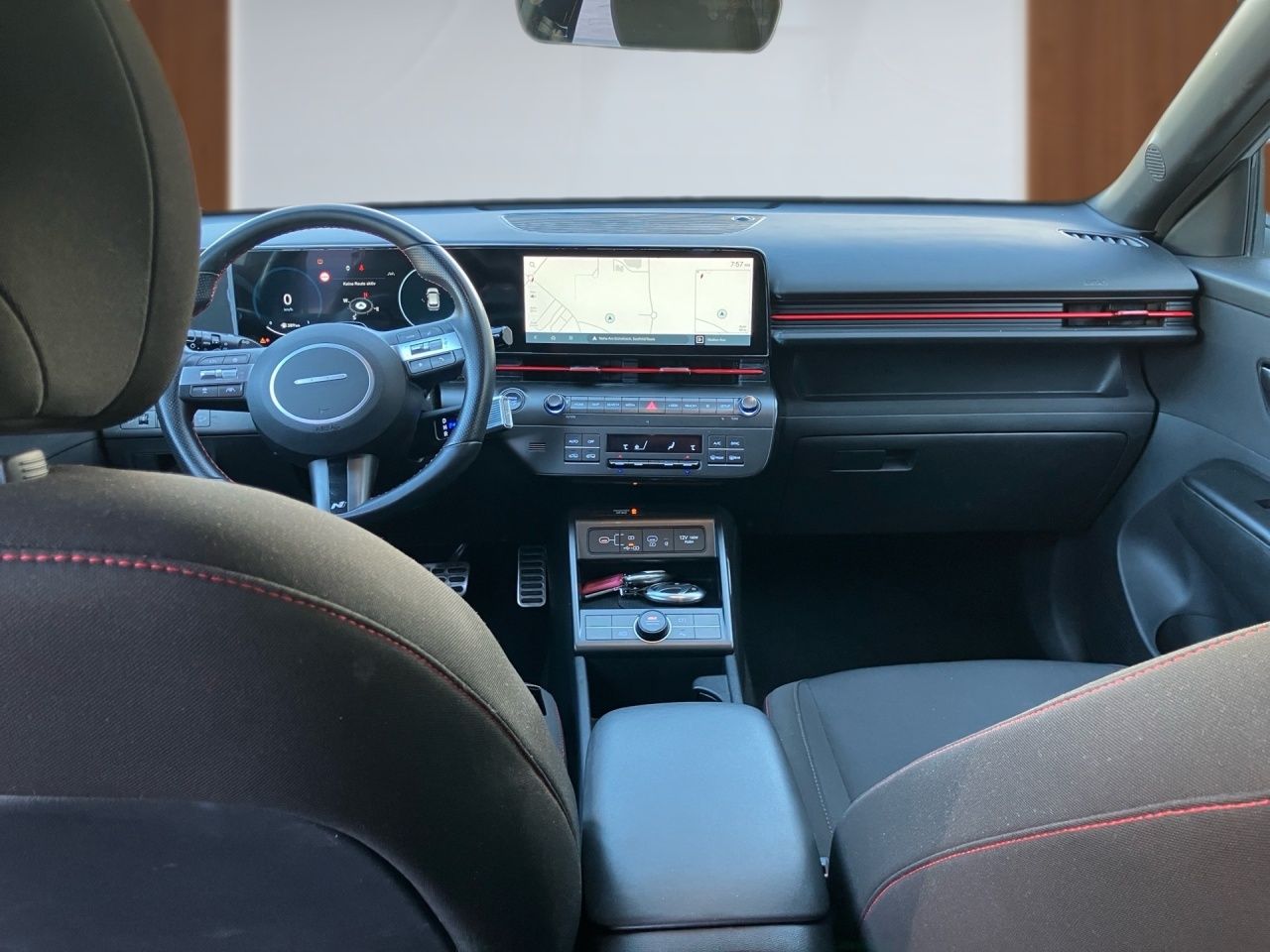Fahrzeugabbildung Hyundai KONA N-LINE DISTRONIC+LED+AMBIENTE+KAMERA+KEYL