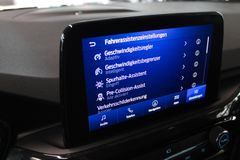 Fahrzeugabbildung Ford Kuga ST-Line X + LED Kameras B&O WinterPaket
