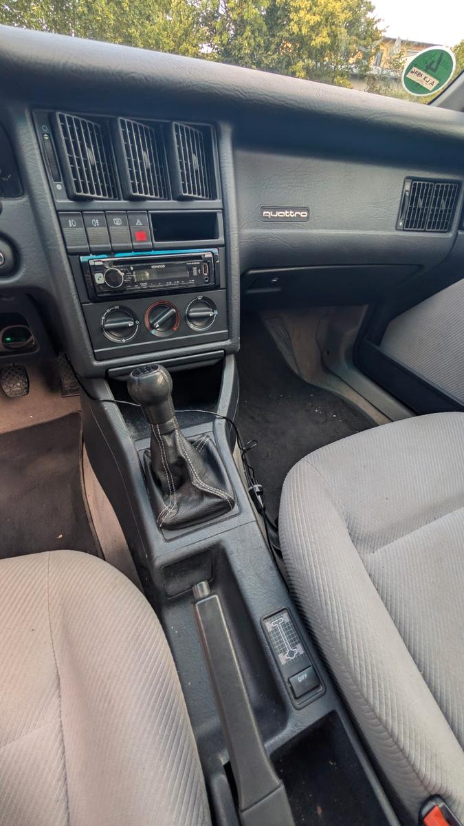 Audi 80 2.6 E quattro Avant quattro
