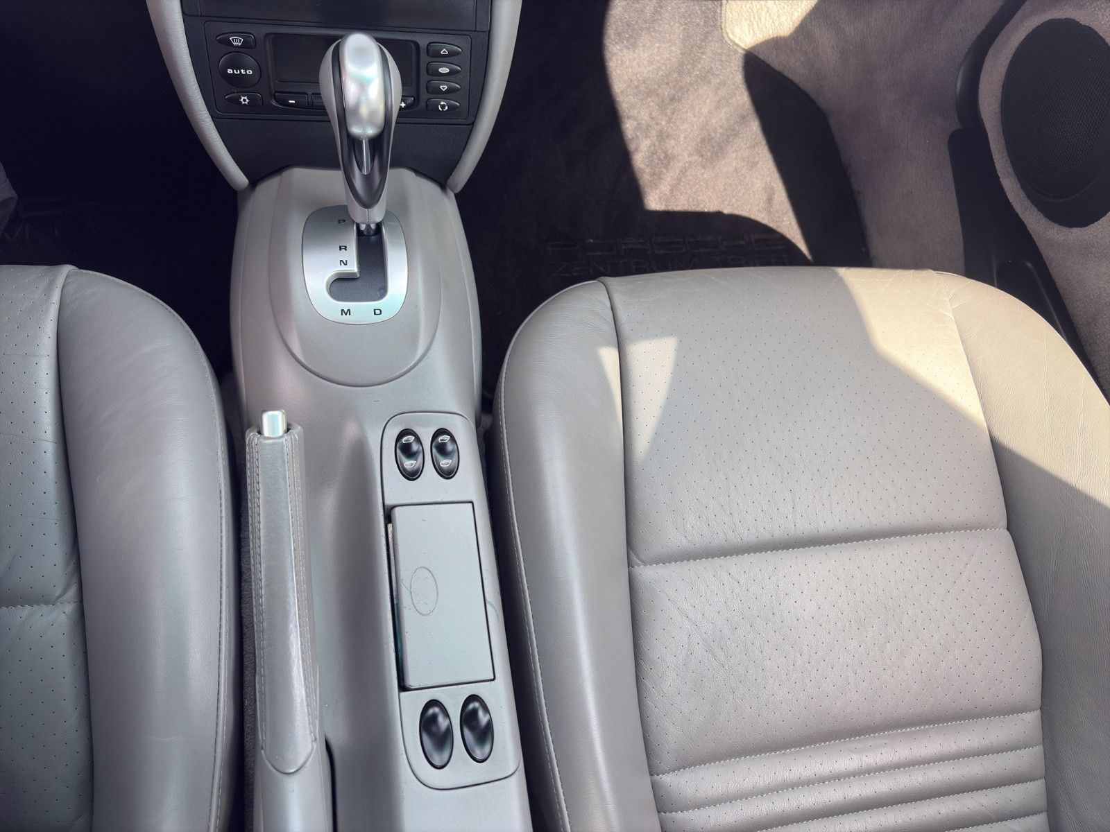 Fahrzeugabbildung Porsche 996 Carrera 4S Coupé