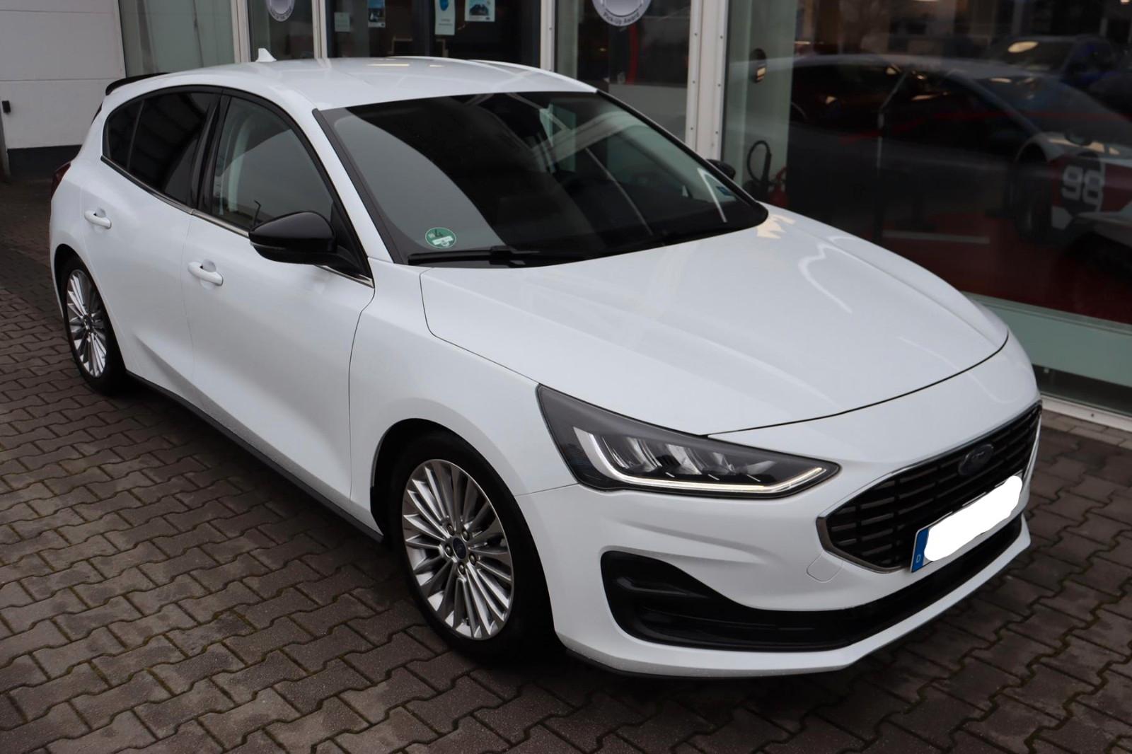 Ford Focus Titanium STYLE LED 17" LMF Kamera GARANTIE