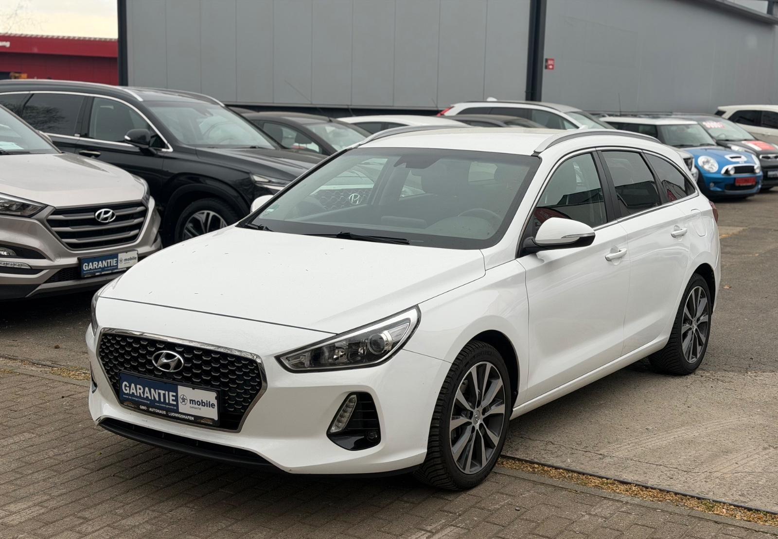 Hyundai i30 cw Style*KAMERA*NAVI*BLUETOOTH*SHZ*LHZ