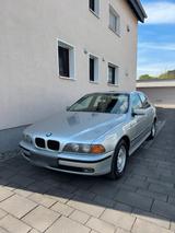 BMW 523i Benzin Automatik TÜV Neu - BMW 523 aus 1996