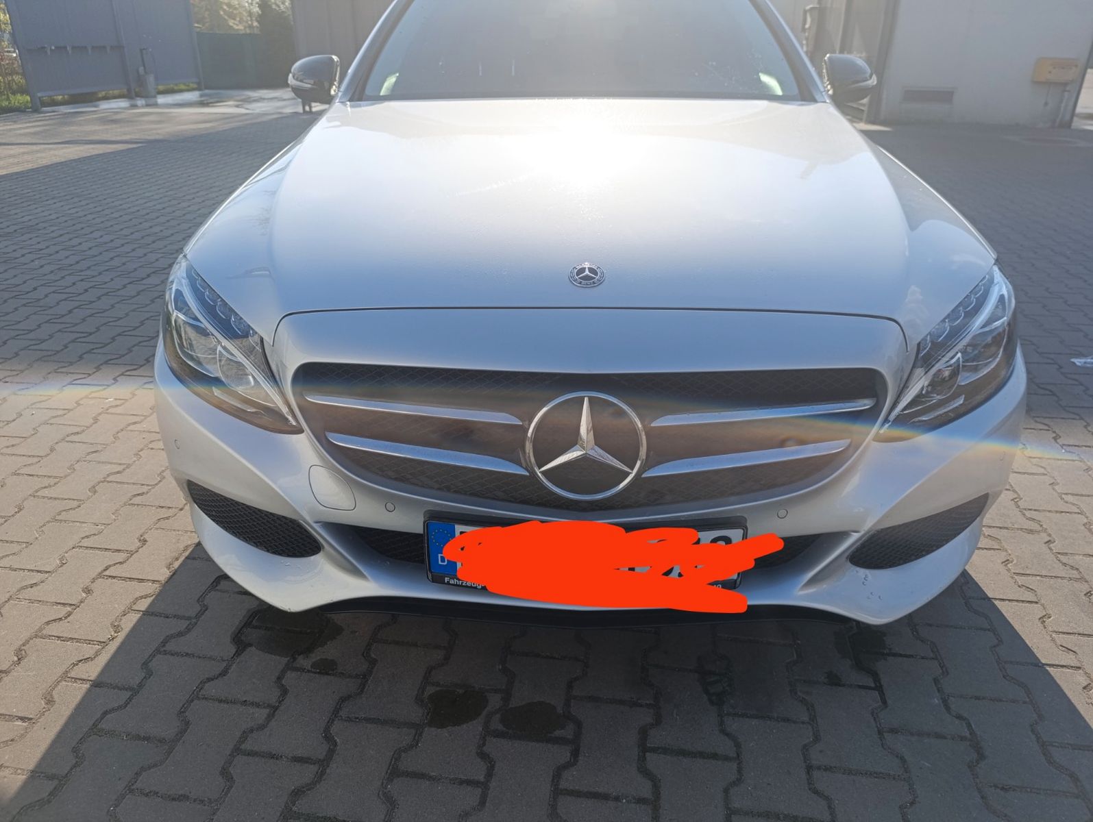 MERCEDES-BENZ C 180 d T -
