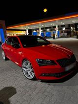 Skoda Superb 3 sportline 2.0tsi 462HP 560NM - Skoda Superb: 2.5