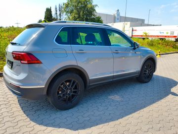 Volkswagen Tiguan - 6