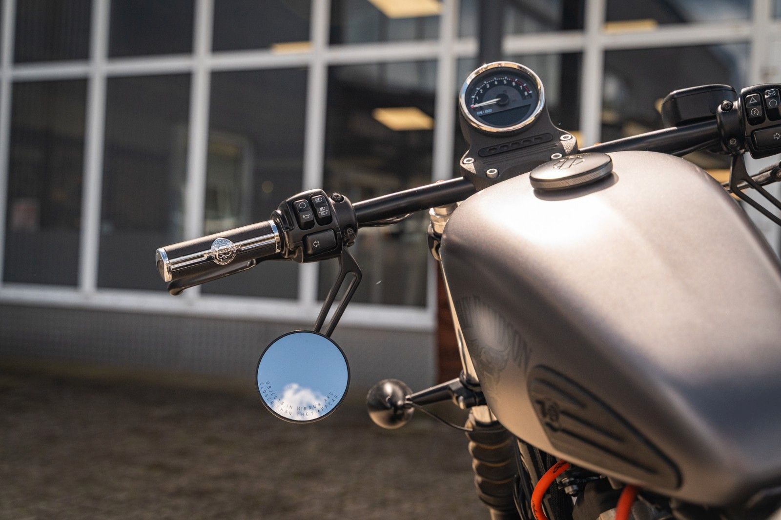 Fahrzeugabbildung Harley-Davidson XL883N Sportster Iron 883 - Racer Umbau 1200ccm