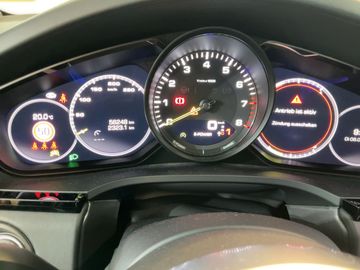 Porsche Cayenne - 11