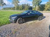Mercedes-Benz E 500 Autom. - - Mercedes-Benz E 500: Coupe