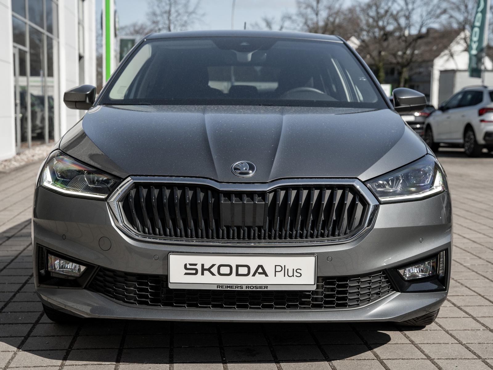 Skoda FABIA TOUR 1.0 TSI DSG Kam. Navi Virtual ACC LED