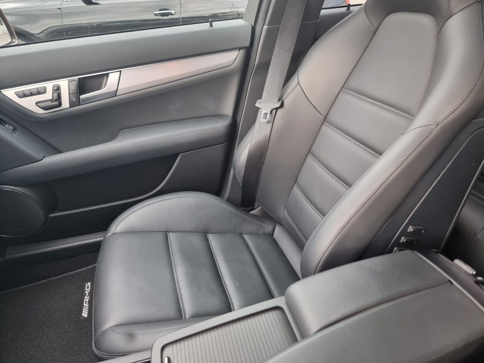 Fahrzeugabbildung Mercedes-Benz C 63 T AMG Designo/BRD/Erstlack/MB-Historie/1A