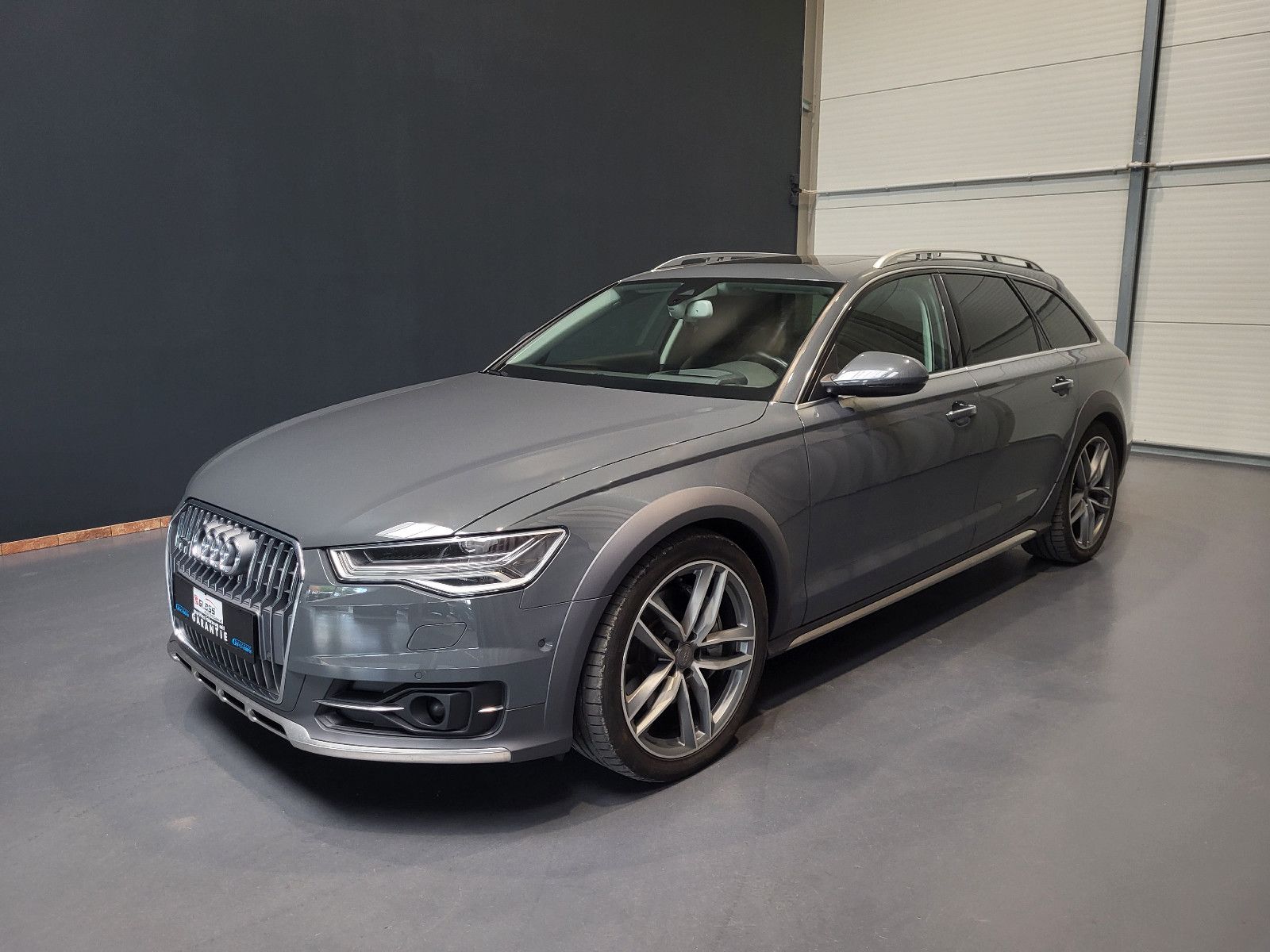 AUDI A6 allroad 3.0 TDI *TOP Ausstattung*