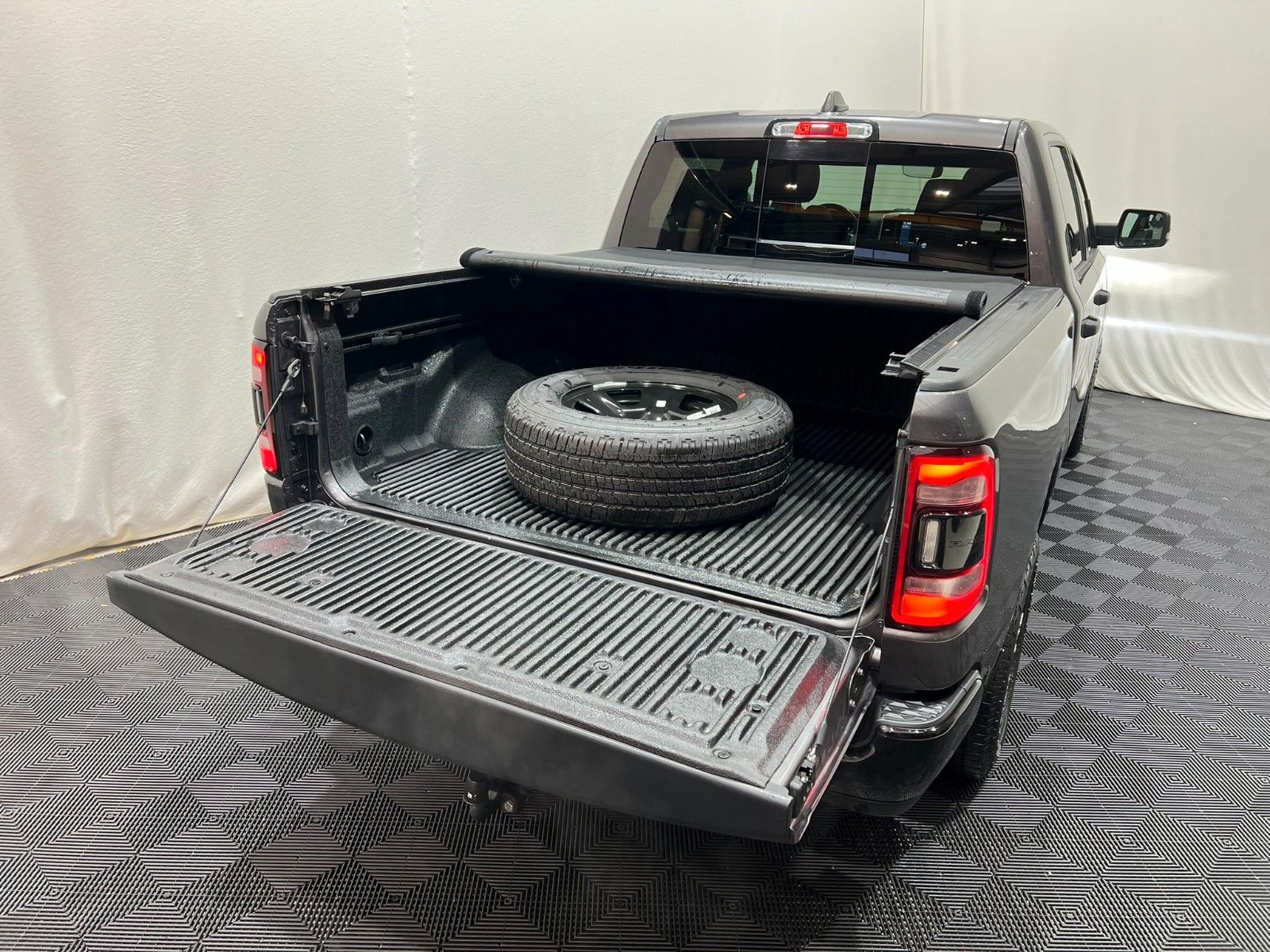 Fahrzeugabbildung Dodge RAM 1500 Back Country Crew Cab 4x4 Offroad