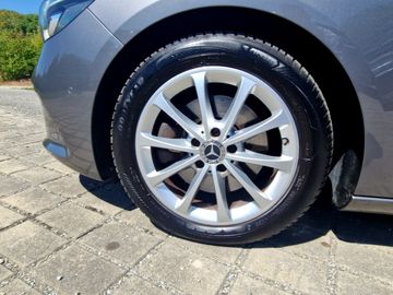 Mercedes-Benz B 220 Progressive 4Matic (190PS) AllradAHK