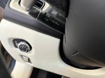 صورة مصغرة 36 لـ 2016 Aston Martin DB11