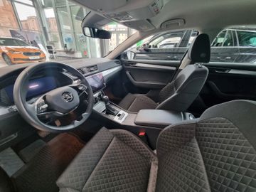 Fahrzeugabbildung SKODA Superb Combi 2.0 TSI 140kW DSG AMBITION PLUS