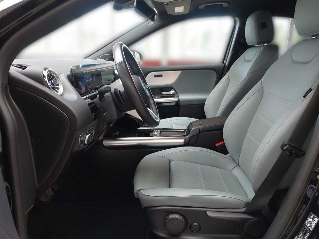 Mercedes-Benz GLA 200 Progressive Line Advanced Plus DCT  foto 8