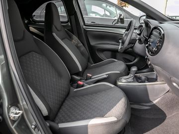 Toyota Aygo X 1.0 Pulse S-CVT Design-Paket Keyless LED