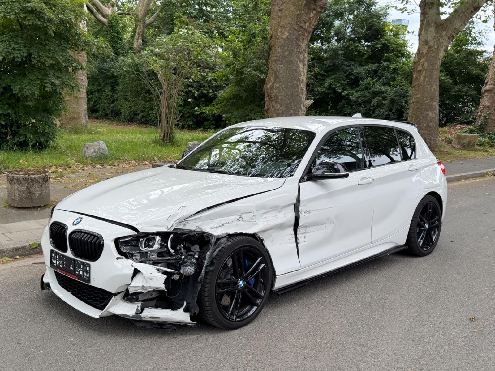BMW M140 i Special Edition*BLACK-PANEL*112-TKM*