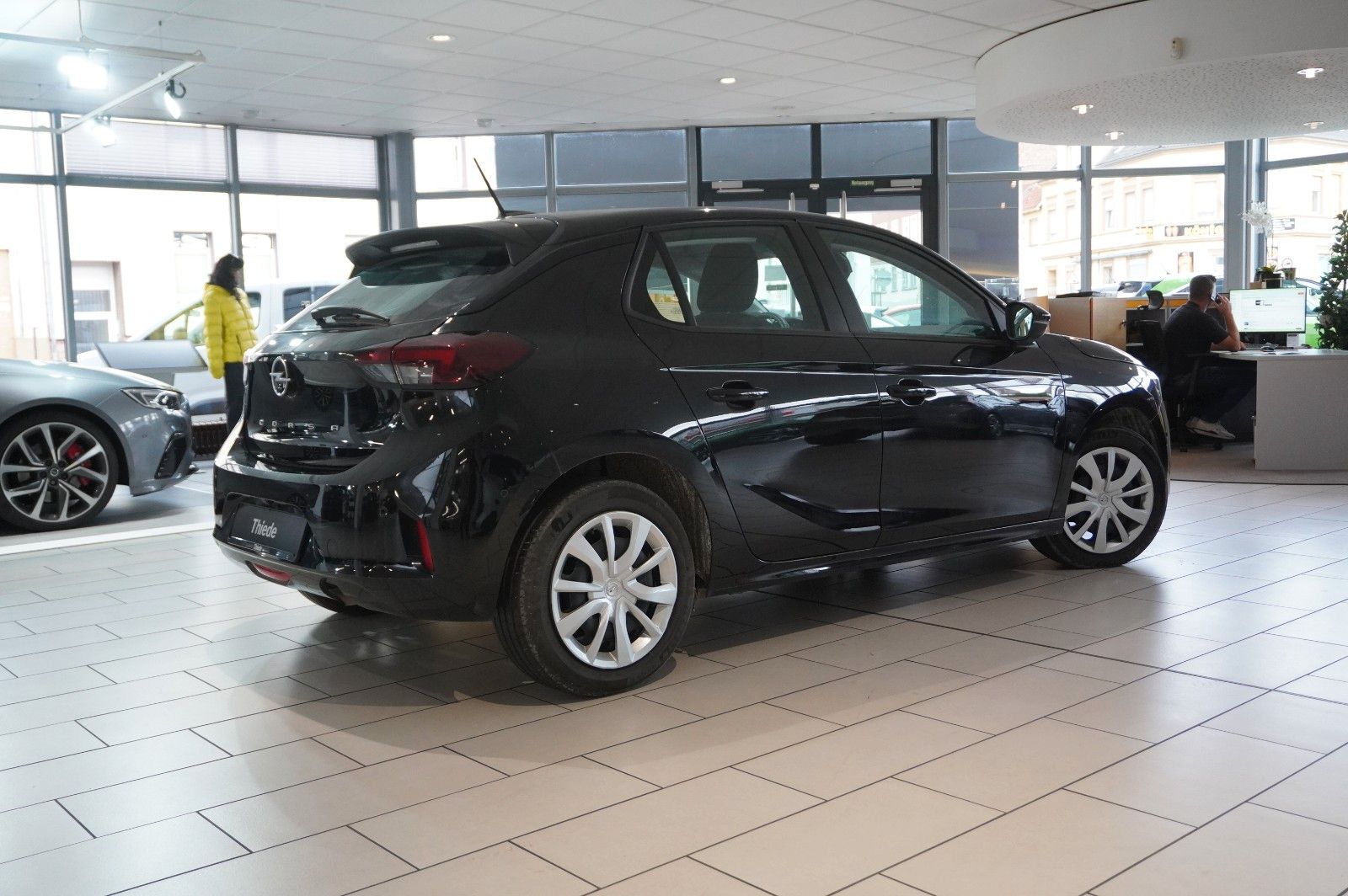 Fahrzeugabbildung Opel Corsa F 1.2 FACELIFT NAVI/LED/KAMERA/VIRTU./DAB+