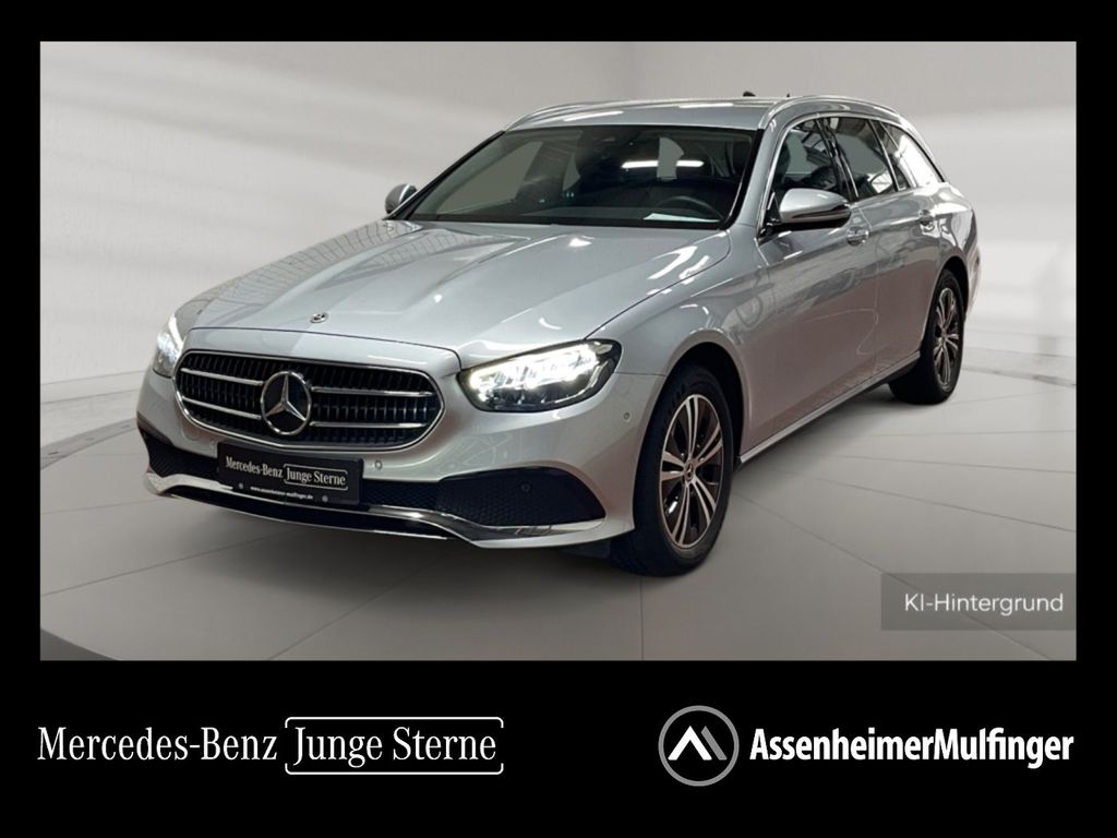 Image of Mercedes-Benz E 220
