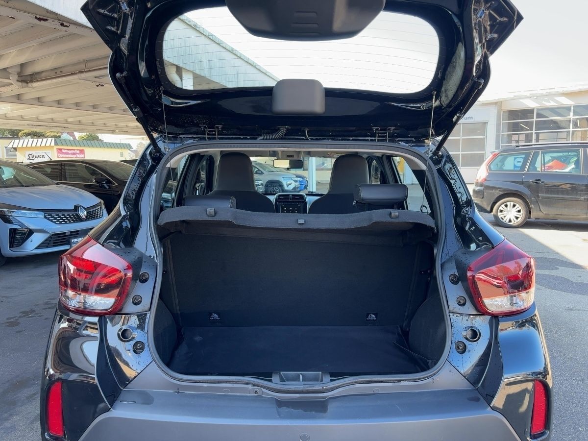 Fahrzeugabbildung Dacia Spring Essential CCS Kamera