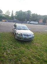 Toyota Avensis 2.0 D4D 2Hand - Toyota Avensis aus 2007: Kombi