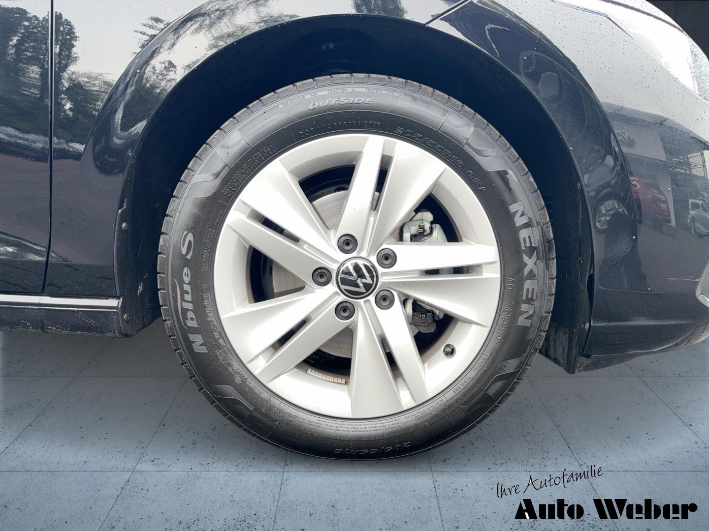 Volkswagen Golf 2.0TDI DSG Life AHK Navi LED ACC Fahrschule, миниатюра 6