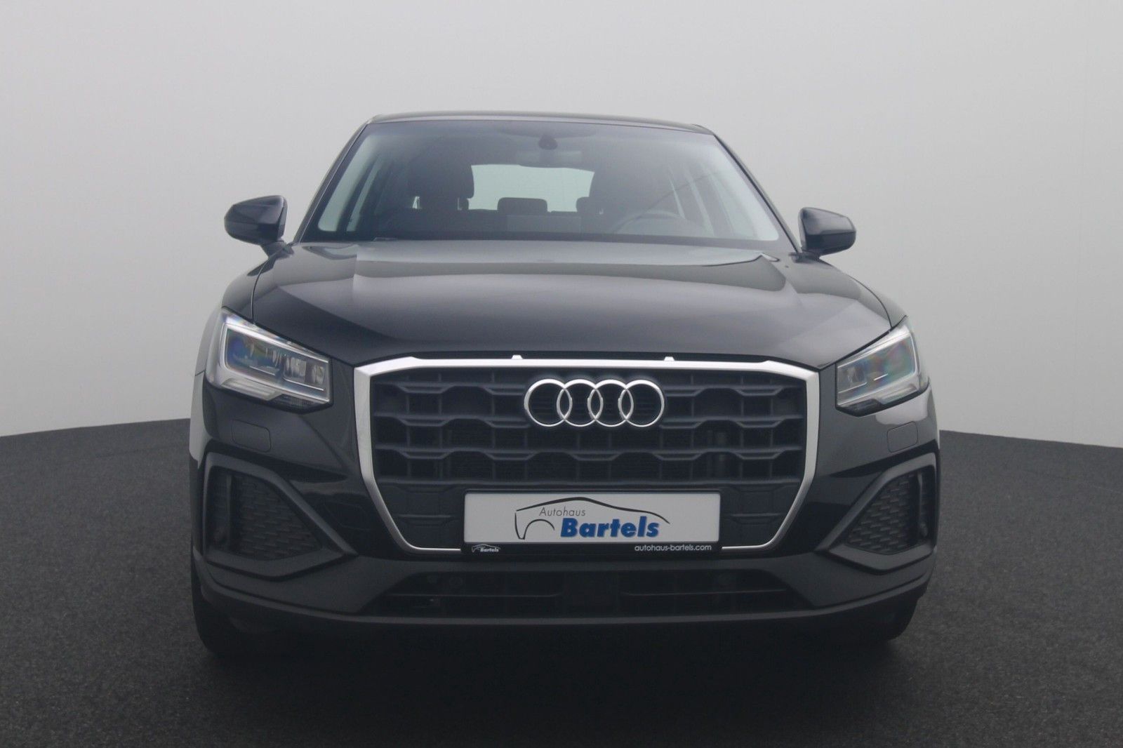 Fahrzeugabbildung Audi Q2 30 TFS Navi Kamera LED ACC