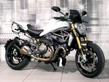 Ducati Monster 1200 S - Ducati Monster 1200 S