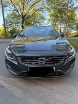 Volvo S60 Automatik  - gebrauchte Volvo S60 aus dem Jahr 2014