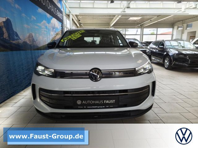Volkswagen Tiguan — hlavná fotografia