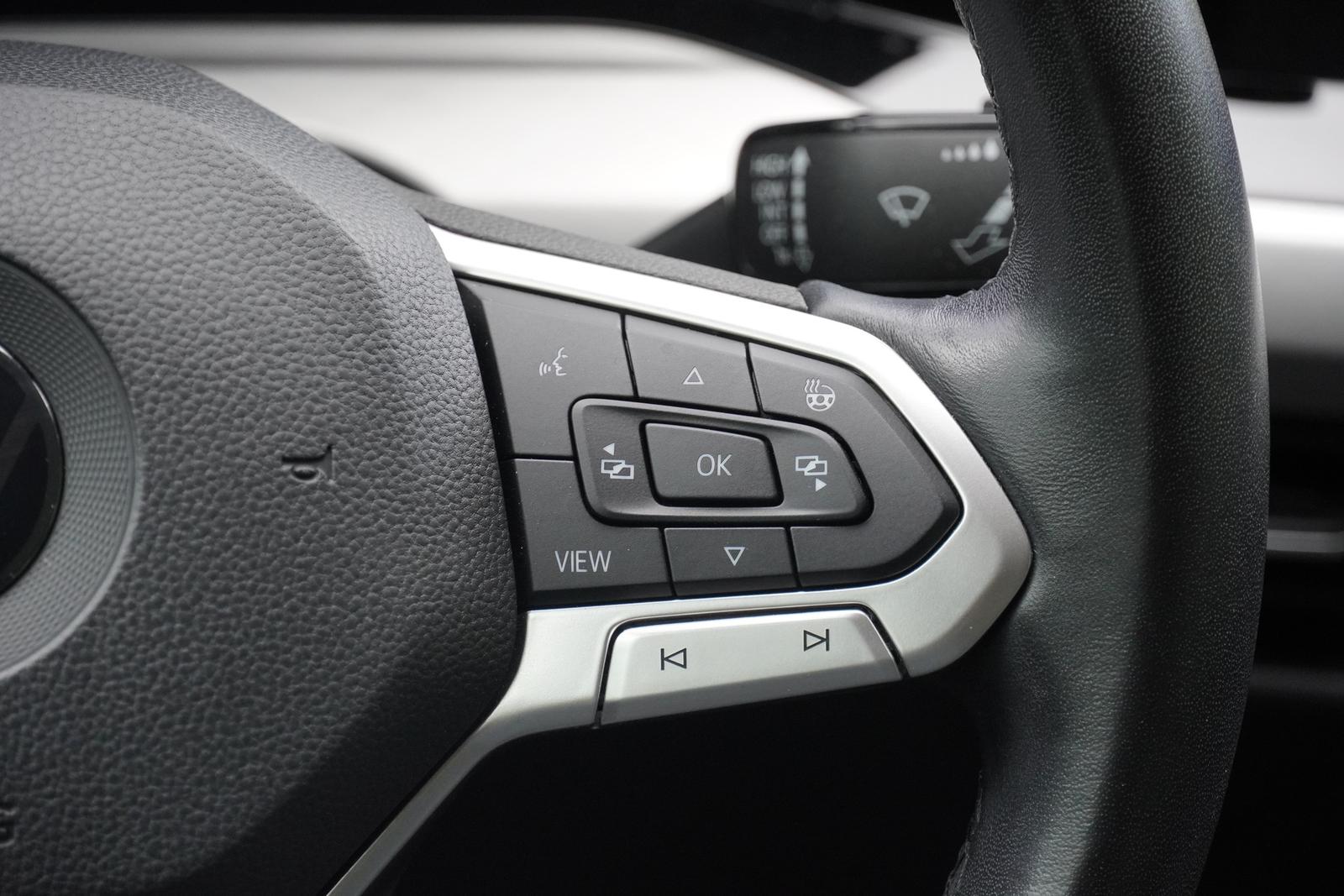 Volkswagen Golf VIII 1.5 TSI Life LED ACC Spurhalte, миниатюра 17