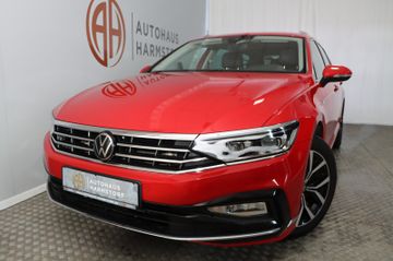 Fahrzeugverkauf 4 Volkswagen Passat Variant 2.0 R-Line AHK StHz Matrix