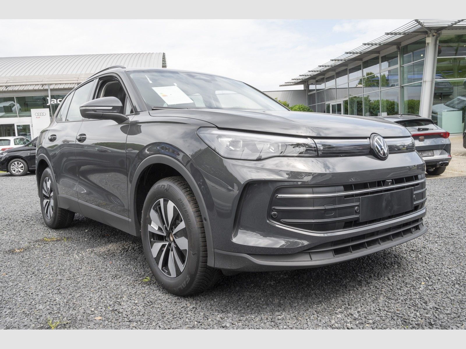 Volkswagen Tiguan Life 1,5 l eTSI 110 kW 150 PS AHK/IQ.Driv imagem 3