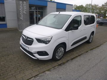 Opel Combo Life Elegance 1,5 Diesel *Rollstuhlrampe*