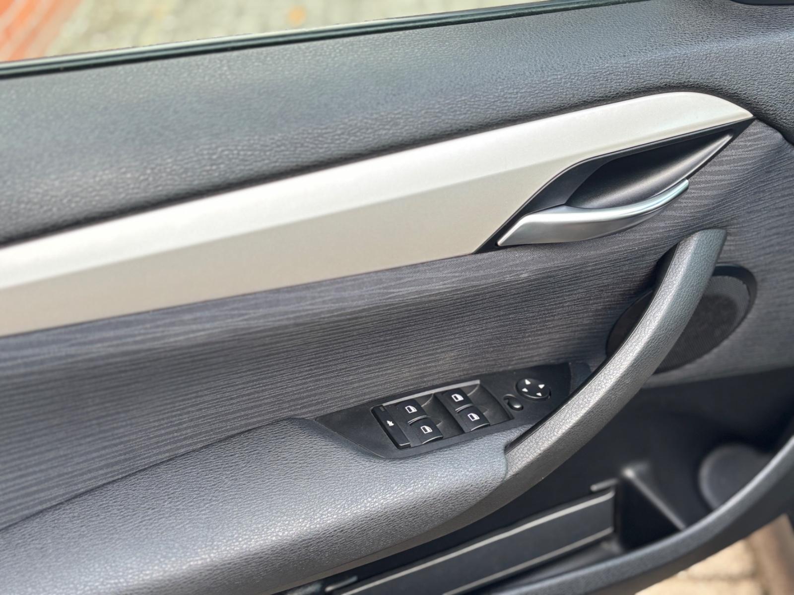 BMW X1 sDrive 18d 143ch - Boîte manuelle - Sièges chauffants - Régulateur
