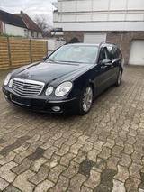Mercedes-Benz E 500 4MATIC T AVANTGARDE 7 sitzer ATM Tausch mö - Mercedes-Benz E 500 in Bielefeld